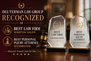 Deuterman Law Group reconocido como Mejor Bufete de Abogados (Winston-Salem) y Mejor Abogado de Lesiones Personales (Wilmington)